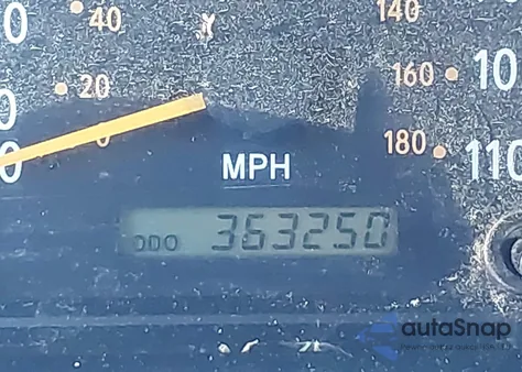 2002 Toyota Tundra Sr5 V8 from USA, damaged, VIN 5TBBT44152S251194